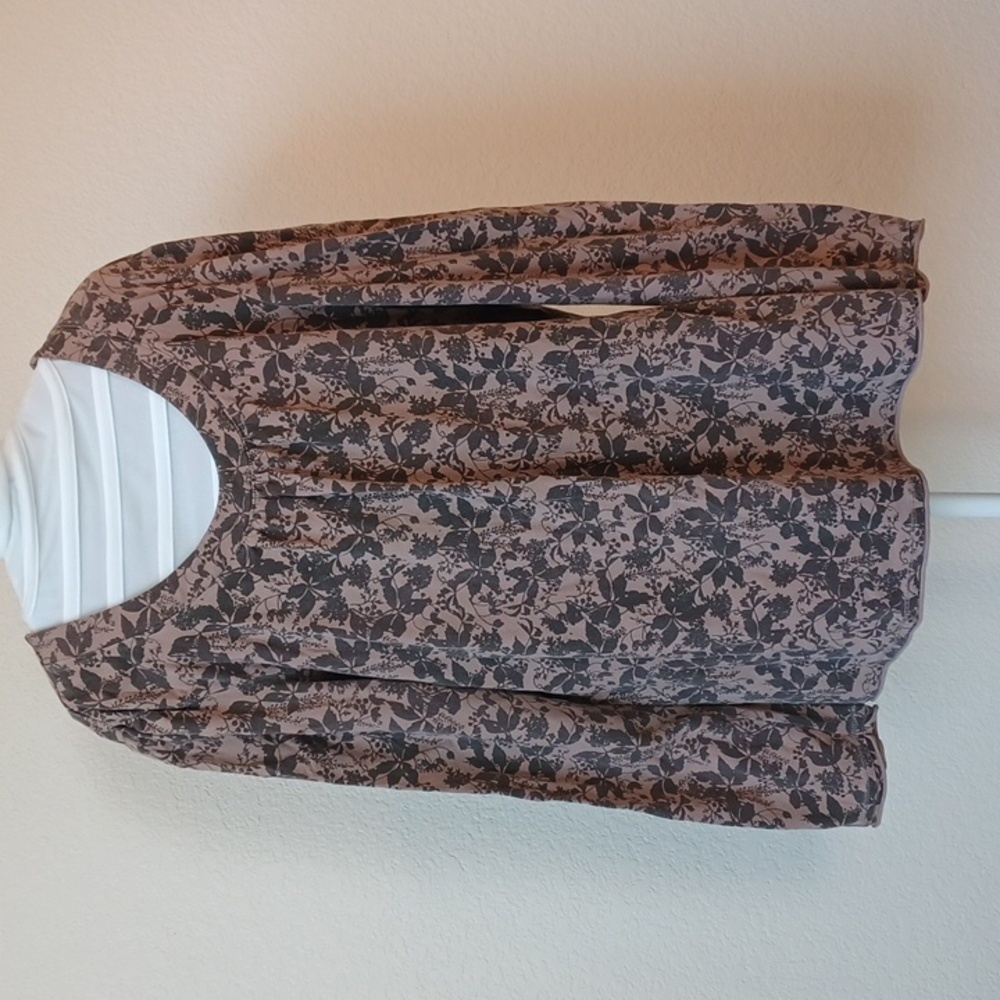 3/$25 SALE Sonoma Long Sleeve Tunic Tan & Brown Floral, Womens Size Large